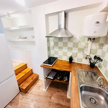 Flat, Location In Town Lissabon